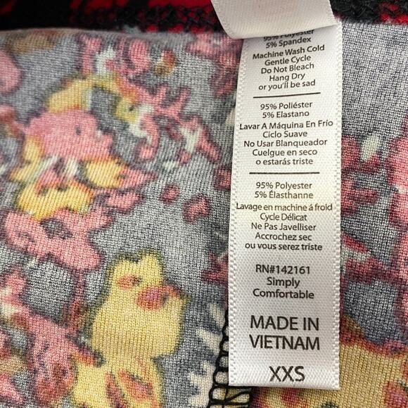 LuLaRoe Perfect T Size XXS Swing Shirt Flirty NWT New Black Red Yellow Tee - Picture 8 of 8